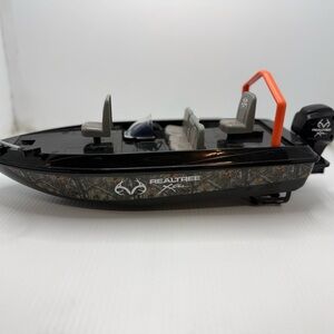 Real Tree Field & Stream Real Fishing Catching RC No Remote Control Boat 2015